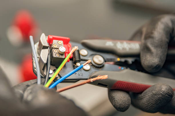 Best Electrical Contractors for Businesses  in Country Knolls, NY